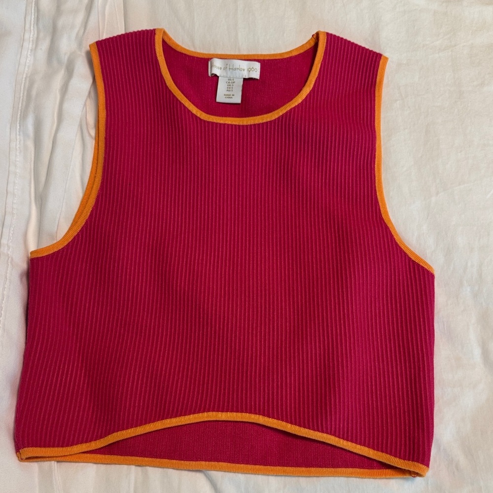 NWOT House of Harlow Pink Ribbed Crop Tank Top size small red